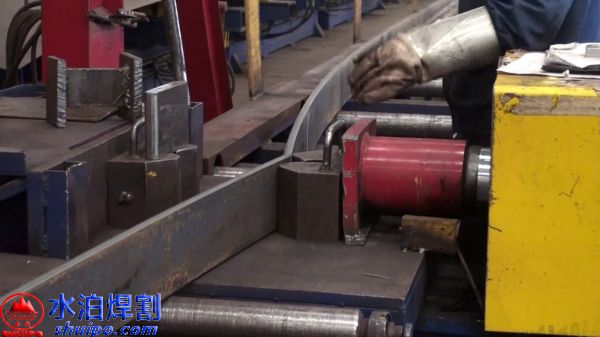 翼板折彎?rùn)C(jī)069